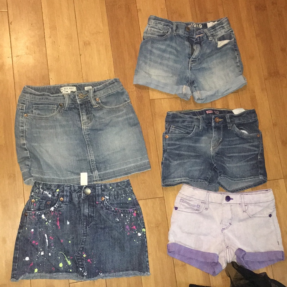 Girl shorts and skirts size 7